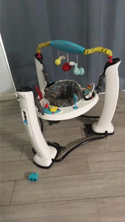 Baby jumper