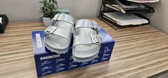 Birkenstock Arizona Stealth Sandals - Sz (7.5/8)