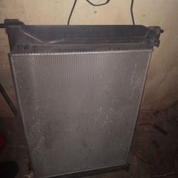 Radiator And Fan Assembly 