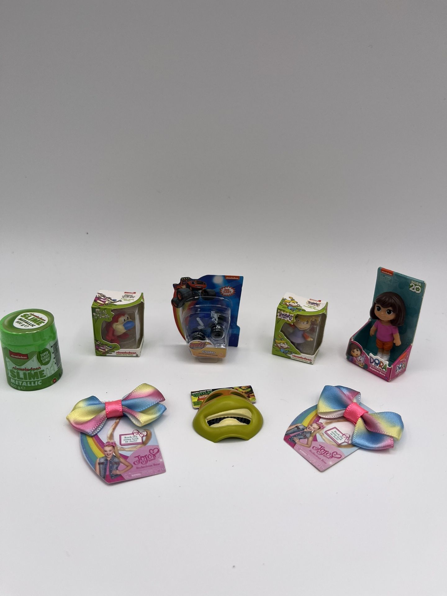 Nickelodeon Mini Brands. Lot Of 8 Pieces : Ten Stimpy, Angelica RUGRATS, Dora The Explorer, Blaze Crusher, Turtles Michelangelo, Ji