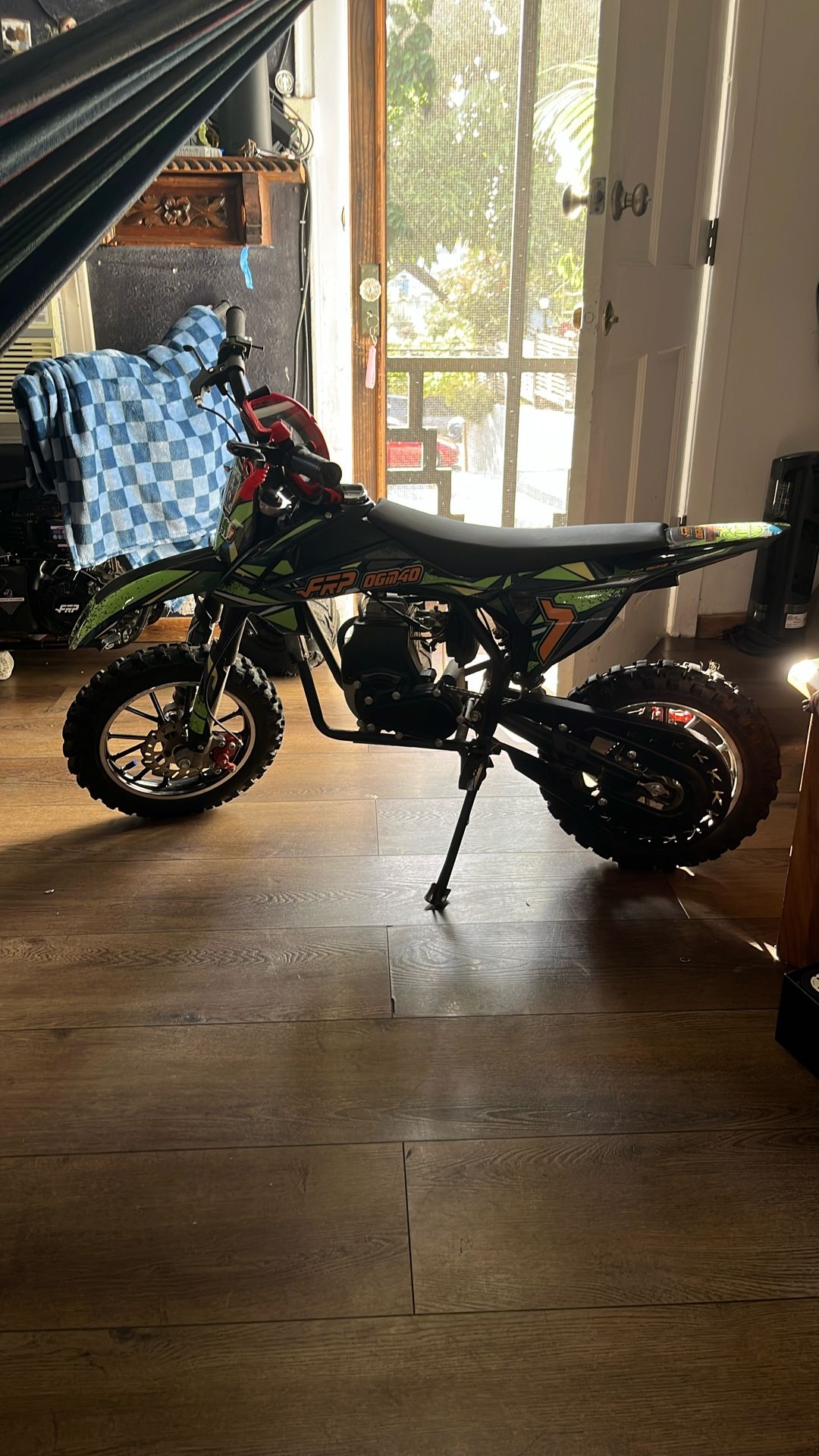 Min Dirt Bike