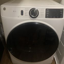 GE Smart Front Load Electric Dryer 7.8 Cubic Ft