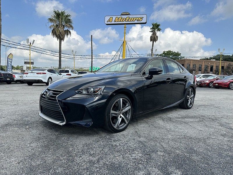 2019 Lexus IS