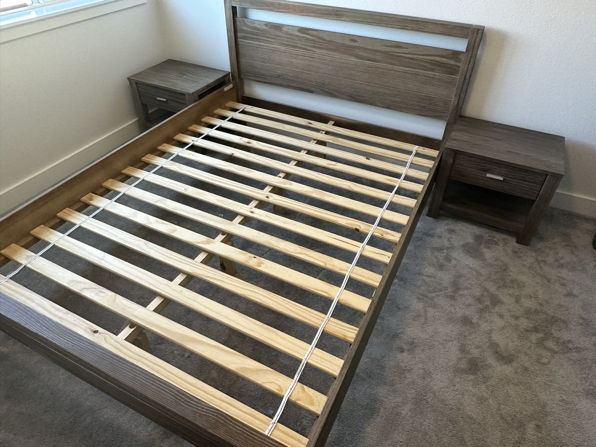 Solid wood Queen bed frame W/matching night stands