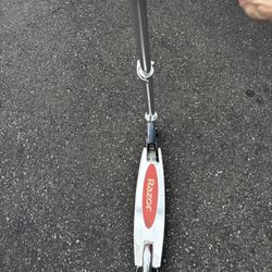 Razor Kick Scooter –$5