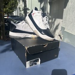 Jordan Max Aura 2 