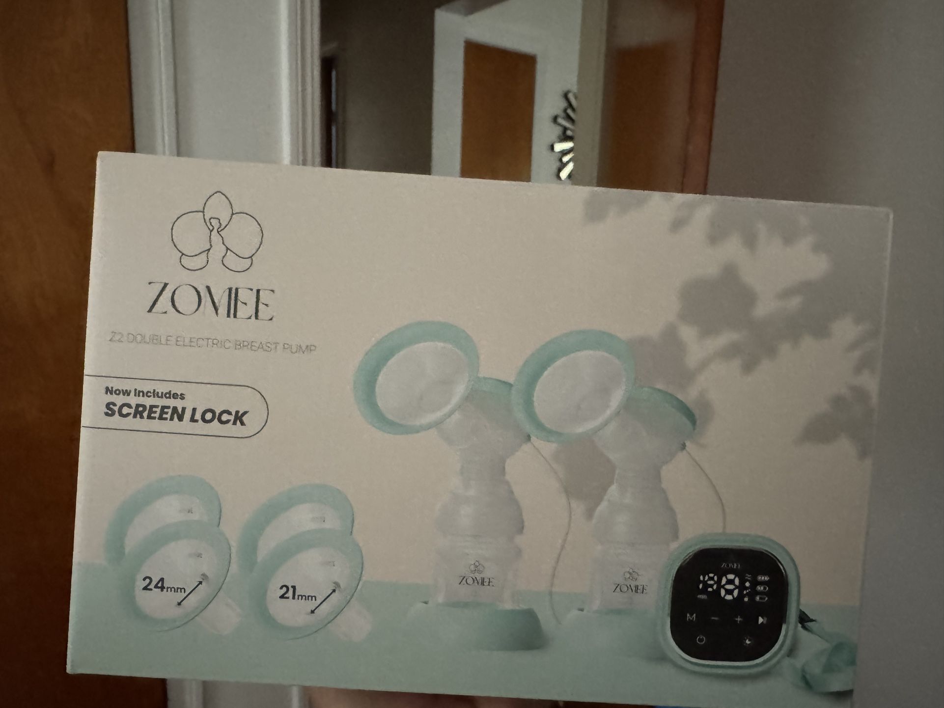 Zomee pump & breastmilk storage bags
