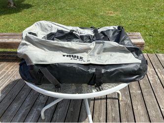 Thule  ESCAPE II / CARGO CAR ROOF BAG.
