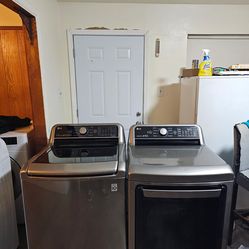 LG STAINLESS STEEL WASHER AND DRYER SET BOTH ELECTRIC XL CAPACITY 5.3 CU GOOD CONDITION HEAVY DUTY DELIVERY AVAILABLE FOR EXTRA FEE WE DO REPAIRS