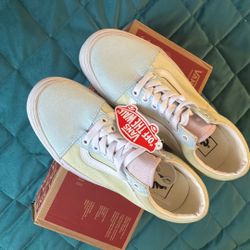 Women’s Vans