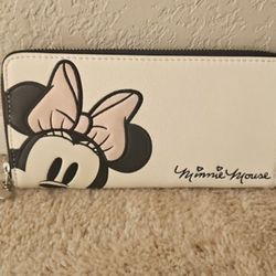 Disney Loungefly Minnie Wallet