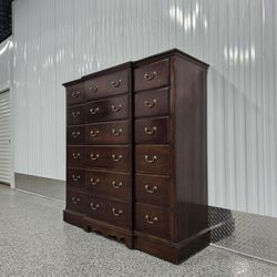 ‼️I GOT DRESSERS- DELIVERY AVAILABLE 🚛
