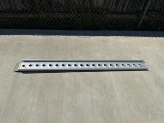 Aluminum motorcycle ramp