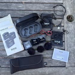 RODE Wiress GO II Microphones with 2 RODE lavaliers and ZGCINE Charging Case
