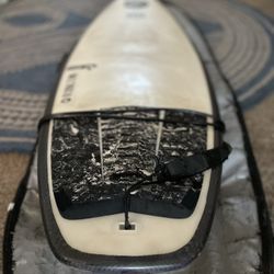 HS surfboard 5.8 Like New + Fins+ Leash+ Cover 