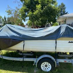 1971 17ft bellboy 140 Hp Evinrude 