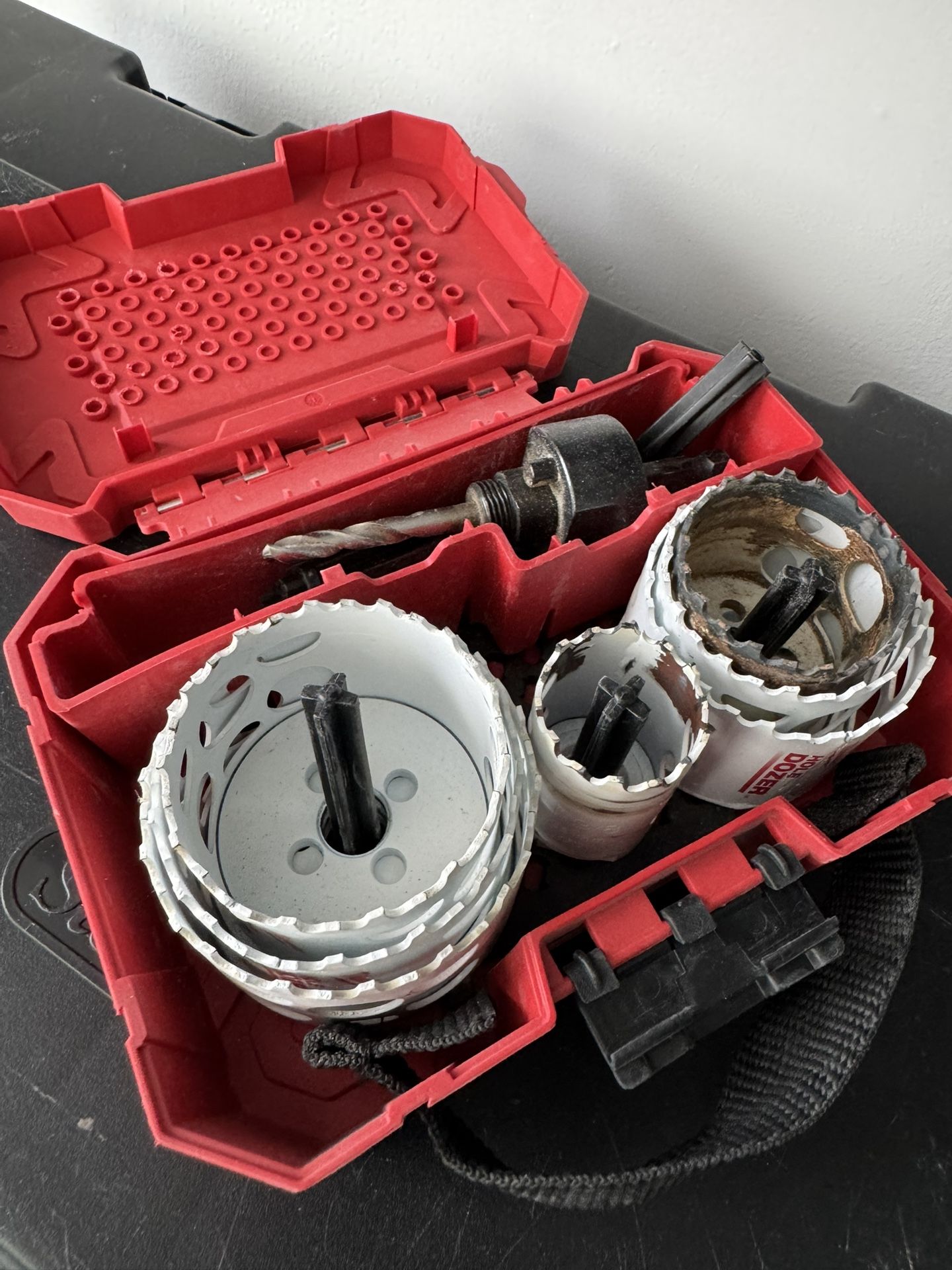 Milwaukee Hole Set