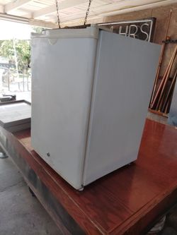 Small refrigerator