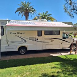 2003 Ford Four Winds 31ft 47k Miles