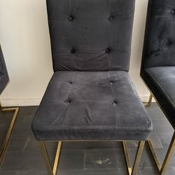 Velvet Chair
