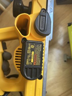 DEWALT 5.5 Amp Corded 3-1/4 in. Portable Handheld Planer