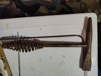 Welding hammer