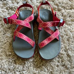 Chaco Sandals 4Mens 6 Womans 
