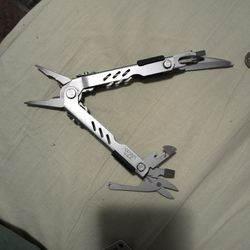 Gerber Multi Tool