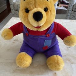 Winnie the Pooh Bear Hug N' Wiggle Plush 1997 Mattel Nose Vintage