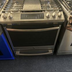 Stainless steel GE5 burner gas stove comes with free food processor with purchase