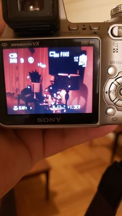 Sony Cyber-Shot DSC-H1