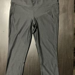 Grey high-waisted yoga leggings