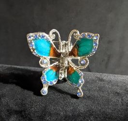 Silver Tone Butterfly Hair Clip (metal) 2.5 length 1.5 tall