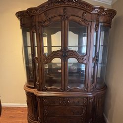 China Cabinet And Table Set