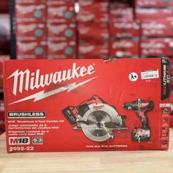 Milwaukee M18 18V Lithium-Ion Brushless Cordless Hammer Drill and Circular Saw Combo Kit (2-Tool) with Two 4.0 Ah Batteries