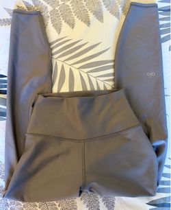 Alo Airlift High Waist Leggings