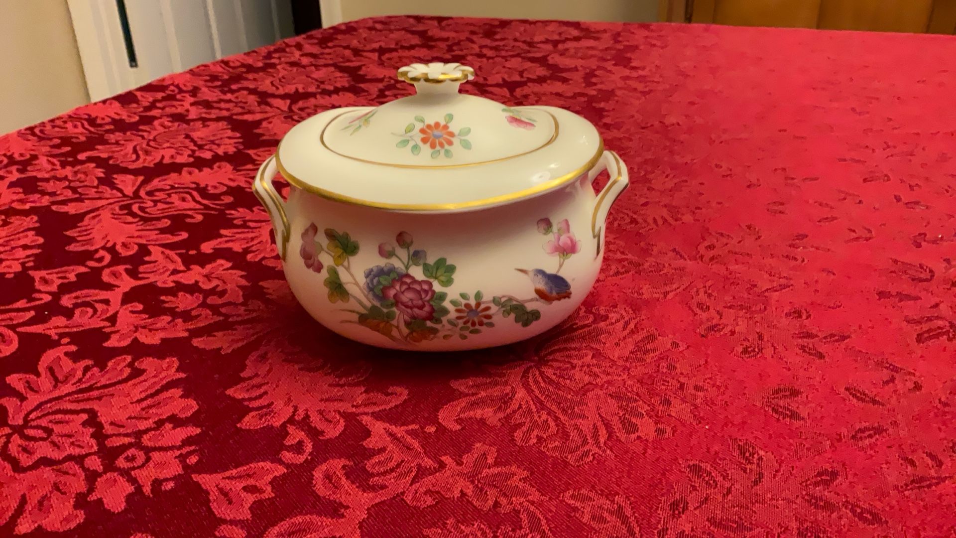 WEDGWOOD SUGAR BOWL