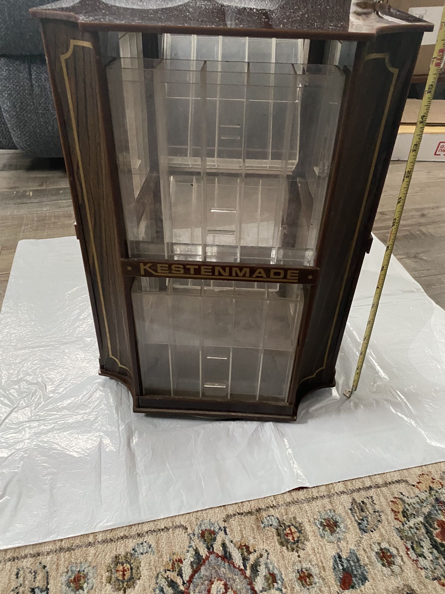 Swivel Display Case