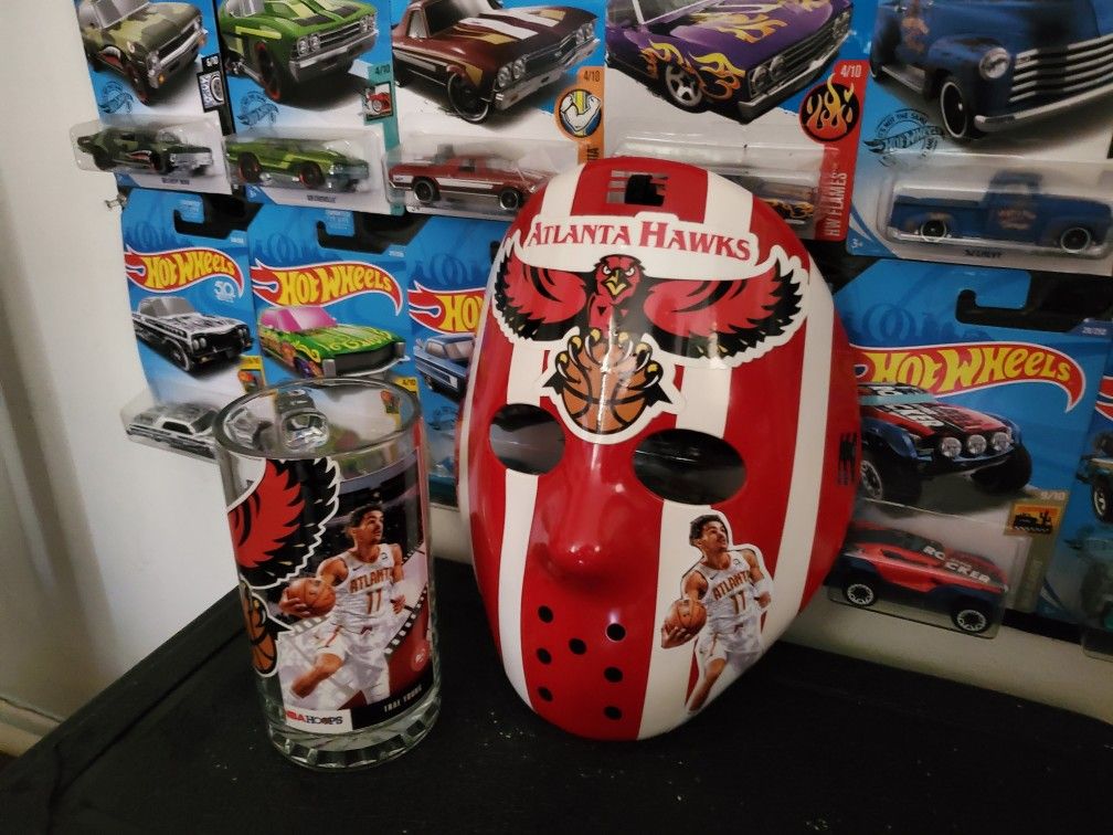 ATL 🏀 HAWKS > 🧊 TRAE 👑 DA GAME CUSTOM WEARABLE MASK + 🍺 SET > GREAT 4 MANCAVE + TAILGATING + 🚘 + 🎁 & MORE > SHIPPING AVAILABLE 📦