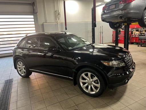2005 Infiniti FX