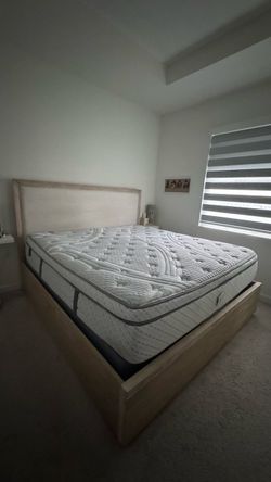 King bedroom set