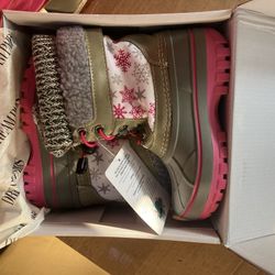 Girls Snow Boots Waterproof Outdoor Warm Cozy Anti-Slip Mid Calf Faux Fur Lining Insulated Winter Shoes for Little Kids