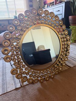 Round Gold Decorative Wall Mirror