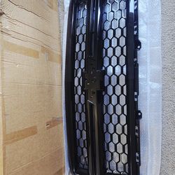 Grille black gloss  2014-2015 Chevrolet Silverado 1500 .