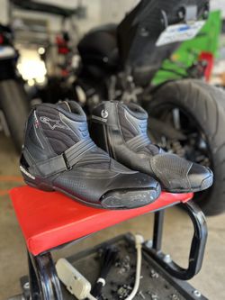 Alpine Star SMX-1 R V2 Vented Motorcycle Boots size 11.5