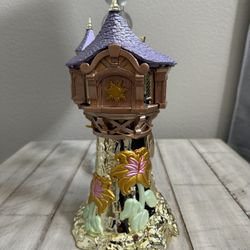 New Bath & Body Works Disney Rapunzel 3-Wick Candle Holder W/FLAW Read Description