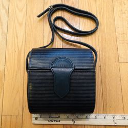 Vtg perry Ellis crossbody bag