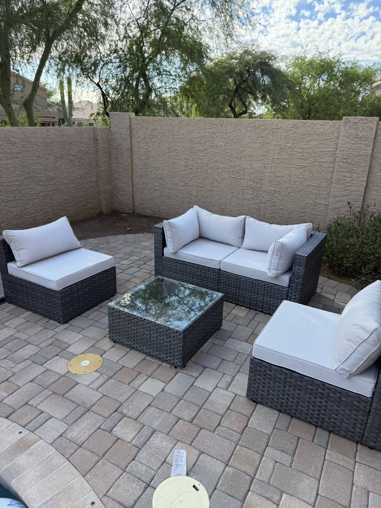 Outdoor Patio Furniture (2 Months Old)