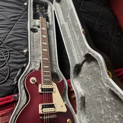 Les Paul Electric Guitar With Hard Case & Amp Cable With Mini Amp.