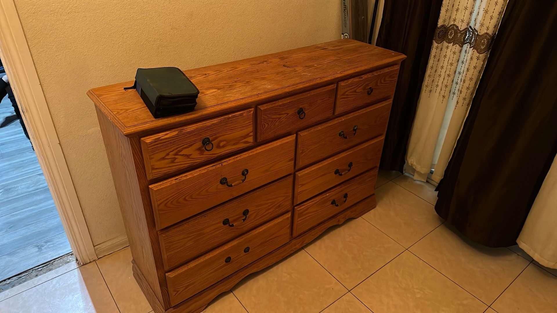 Free Dresser